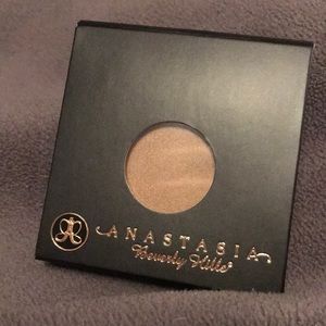 Anastasia Beverly Hills 10k Highlighter